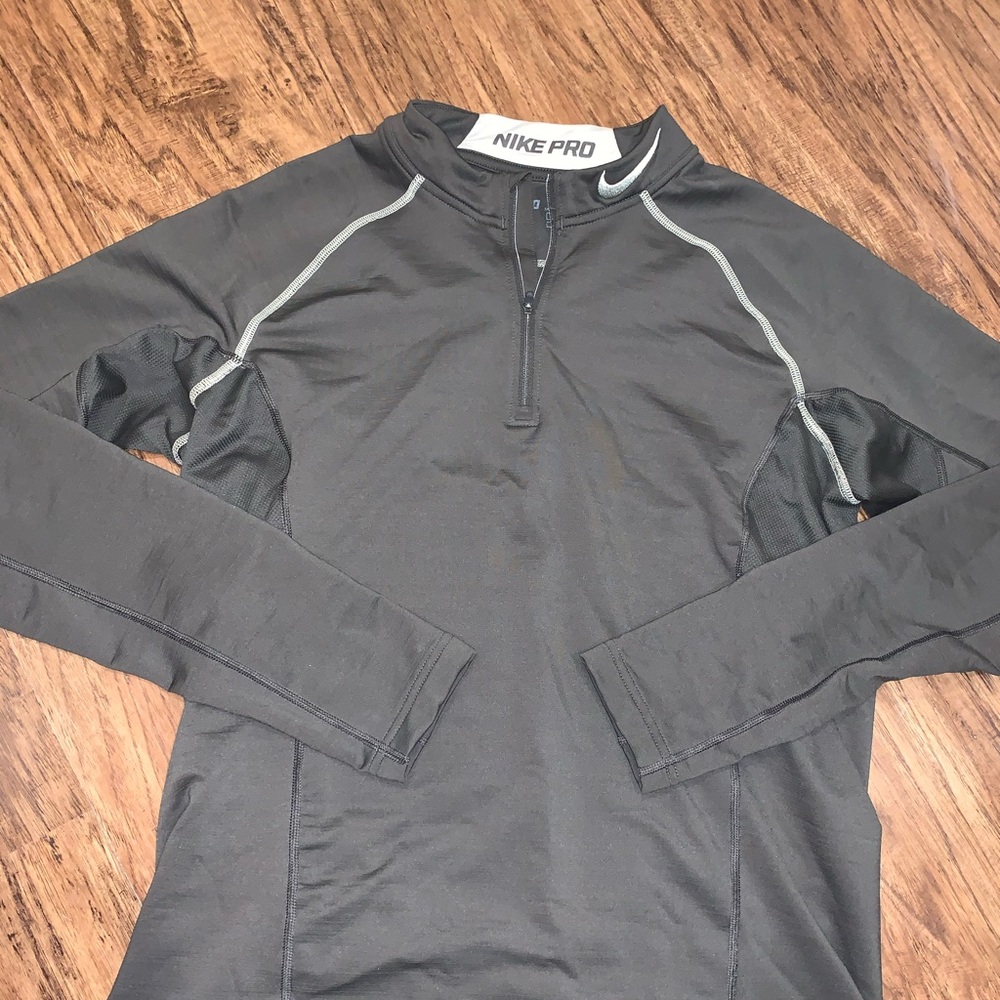 Men’s Nike pro like new size large